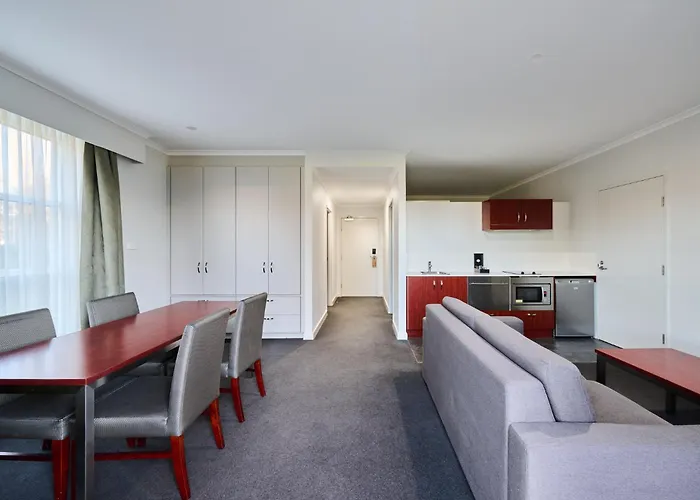 Abode Narrabundah