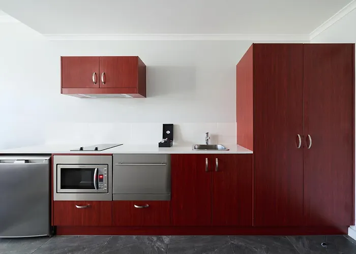Abode Narrabundah
